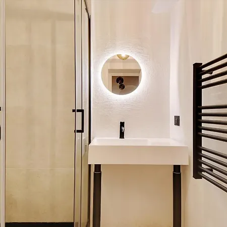 Pick A Flat's In Grands Boulevards- Rue Cadet Appartement