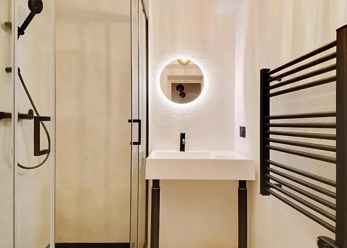 Pick A Flat's In Grands Boulevards- Rue Cadet شقة